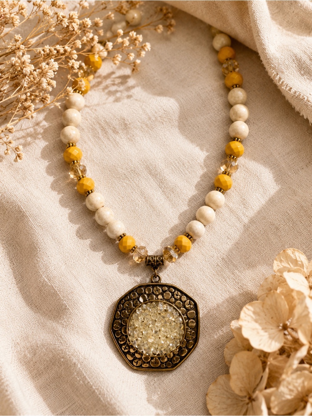 🆕🍁Bohemian Yellow Crystal & Riverstone  Beaded Pendant Necklace